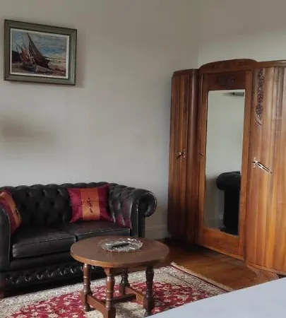 Logis Du Poirier Nocleg ze śniadaniem Juignac