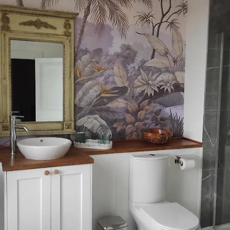 Logis Du Poirier Nocleg ze śniadaniem Juignac