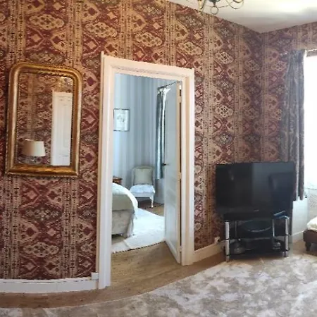 Logis Du Poirier 3* Juignac