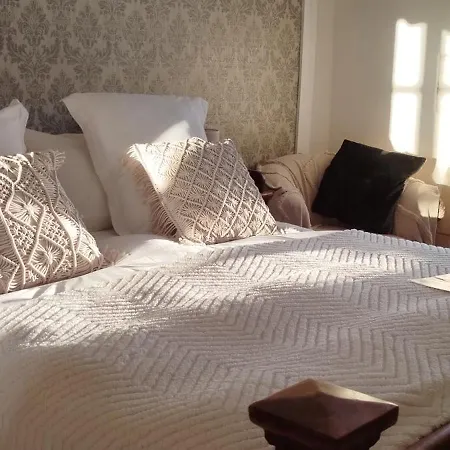 Bed & Breakfast Logis Du Poirier *