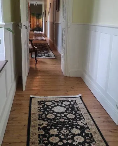 Logis Du Poirier Alojamento de Acomodação e Pequeno-almoço Juignac