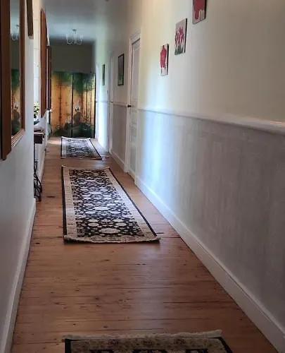 Alojamento de Acomodação e Pequeno-almoço Logis Du Poirier 3*