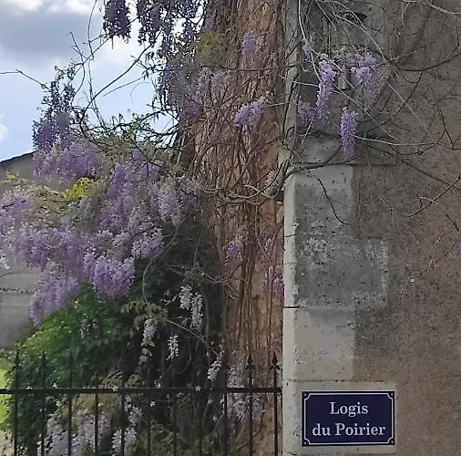Alojamento de Acomodação e Pequeno-almoço Logis Du Poirier