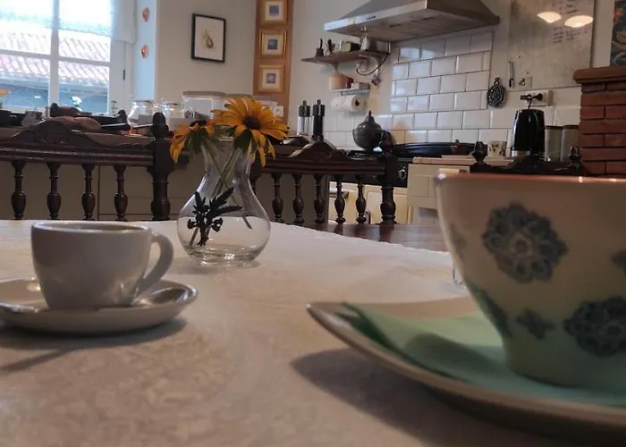 Alojamento de Acomodação e Pequeno-almoço Logis Du Poirier 3*