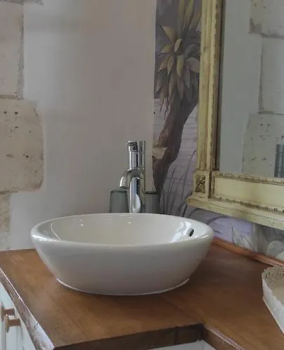 Alojamento de Acomodação e Pequeno-almoço Logis Du Poirier